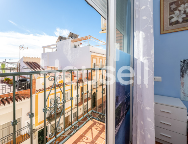 Piso en venta de 207 m² Calle San Juan, 29780 Nerja (Málaga)