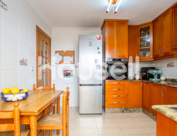 Piso en venta de 144 m² Calle San Emigdio, 03181 Torrevieja (Alacant)