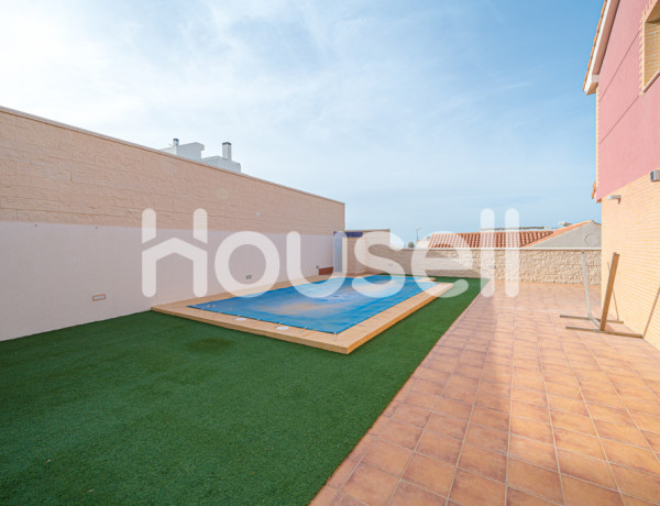 Espectacular chalet de 323 m² de superficie y 400 m² de parcela  en Calle Jaén, 03509 Finestrat (Alacant)