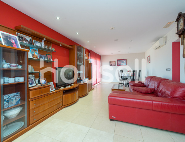 Espectacular chalet de 323 m² de superficie y 400 m² de parcela  en Calle Jaén, 03509 Finestrat (Alacant)