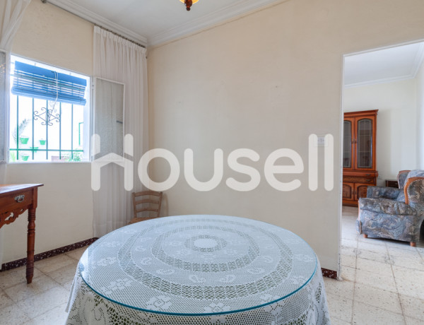 Casa en venta de 121 m² Calle Torre Cuadrada, 41016 Sevilla