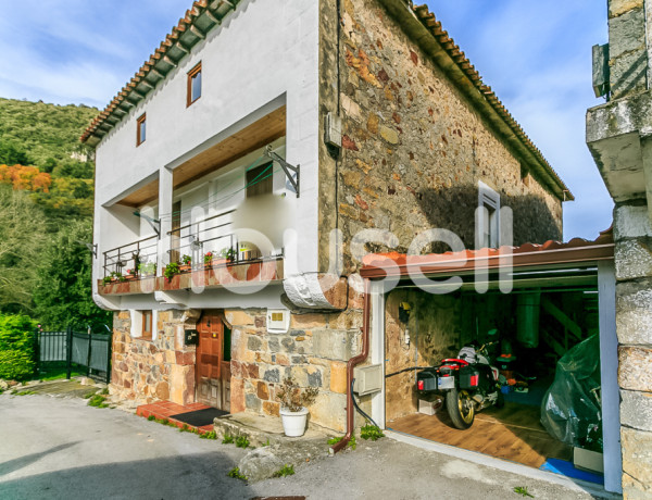 House-Villa For sell in Ampuero in Cantabria 