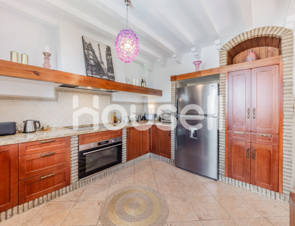 Chalet en venta de 444 m² Calle Antonio Pérez 1, bj, 41930 Bormujos (Sevilla)