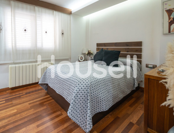 House-Villa For sell in Santa Coloma De Gramenet in Barcelona 