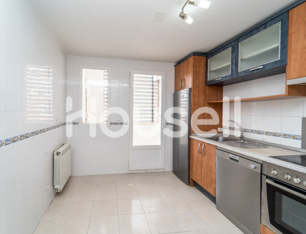 Flat For sell in Medina Del Campo in Valladolid 