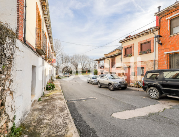 House-Villa For sell in Arenas De San Pedro in Ávila 