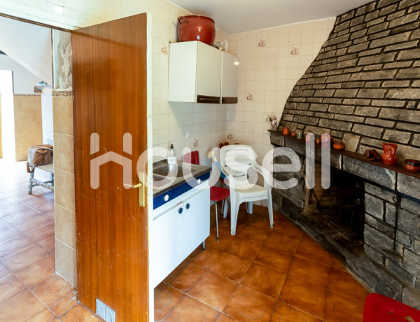 Town house For sell in Ribera Baja in Álava 