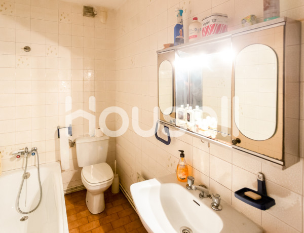 Town house For sell in Ribera Baja in Álava 