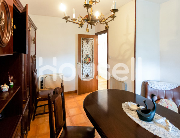 Town house For sell in Ribera Baja in Álava 