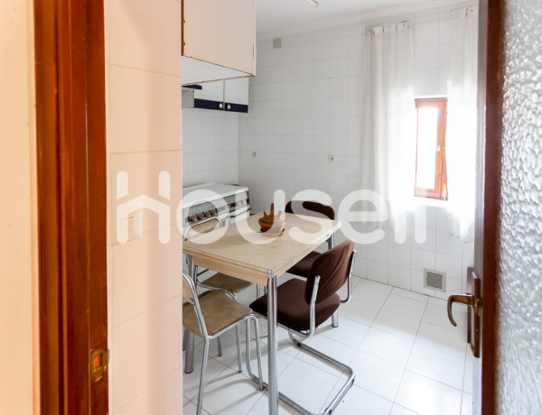 Town house For sell in Ribera Baja in Álava 