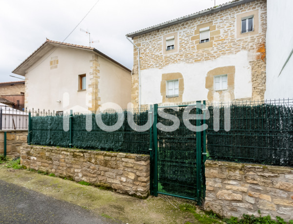 Town house For sell in Ribera Baja in Álava 