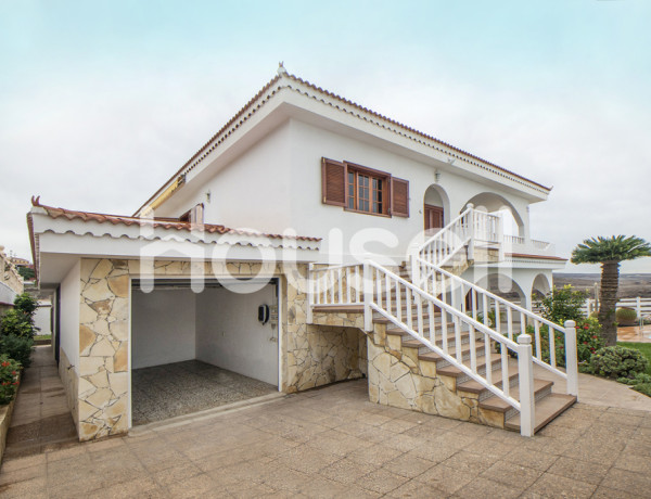 House-Villa For sell in San Bartolome De Tirajana in Las Palmas 