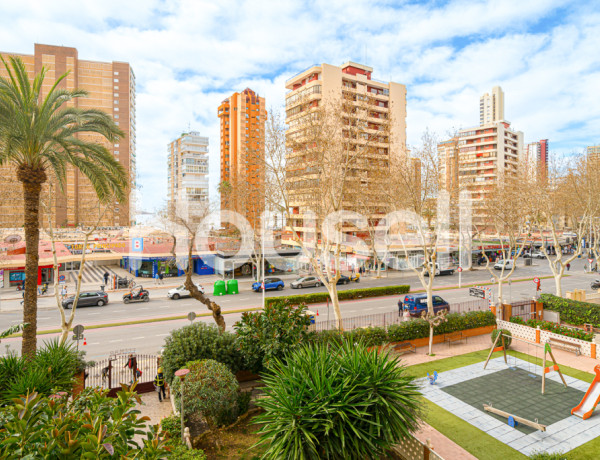 Piso en venta de 80 m² Avenida del Mediterráneo, 03503 Benidorm (Alacant)