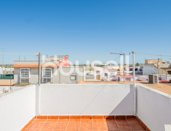 House-Villa For sell in Chiclana De La Frontera in Cádiz 