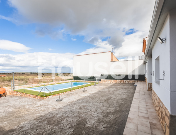 House-Villa For sell in Torrejoncillo in Cáceres 