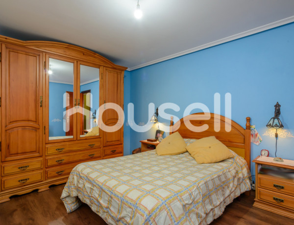 Casa en venta de 210 m² Calle Higinio Carrocera, 33939 Langreo (Asturias)