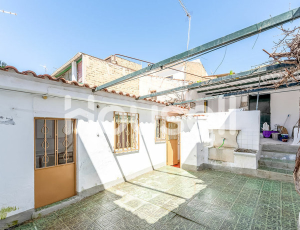 Town house For sell in Loja in Granada 