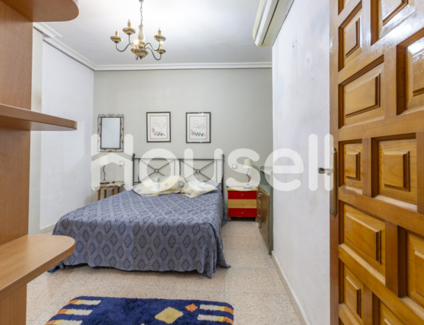 Piso en venta de 119 m² Calle Almoradí, 03185 Torrevieja (Alacant)