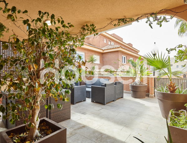 Chalet en venta de 402 m² Calle Océano, 03540 Alicante