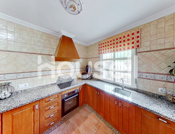 House-Villa For sell in Gelves in Sevilla 