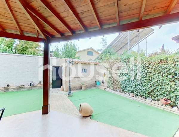 House-Villa For sell in Gelves in Sevilla 