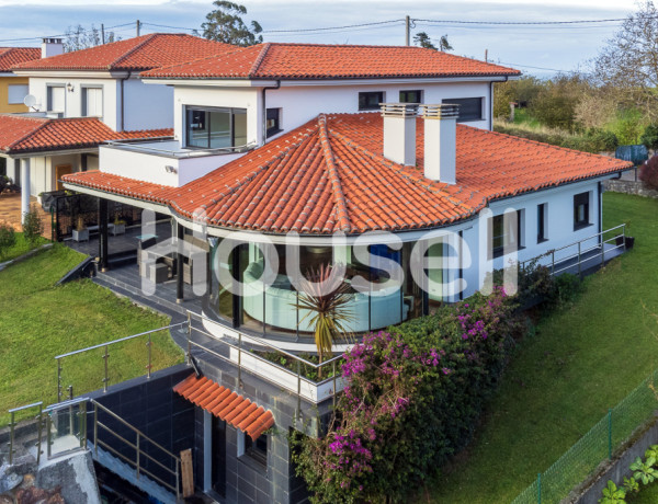 House-Villa For sell in Caravia in Asturias 