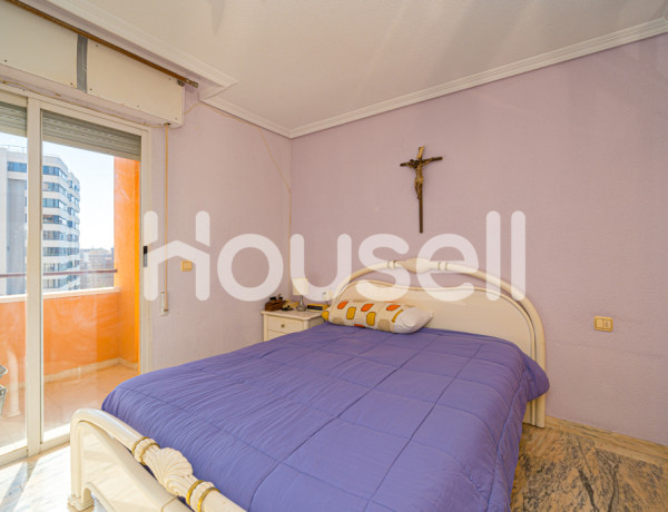 Ático en venta de 146  m² Calle Grecia, 03502 Benidorm (Alacant)