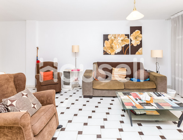 Flat For sell in Garrucha in Almería 