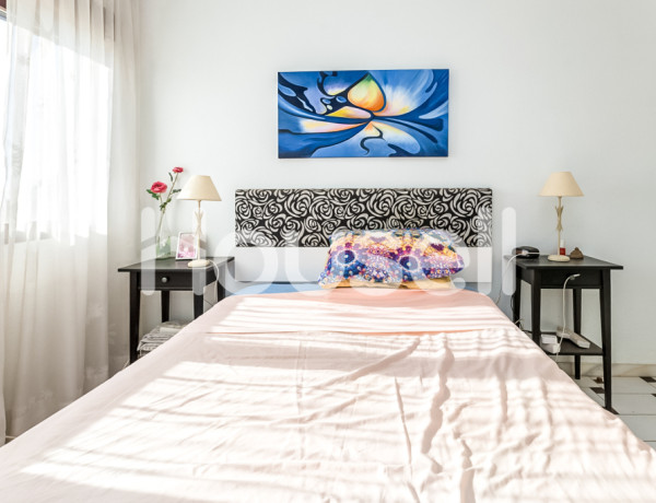 Flat For sell in Garrucha in Almería 