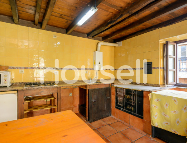 House-Villa For sell in Peñamellera Baja in Asturias 