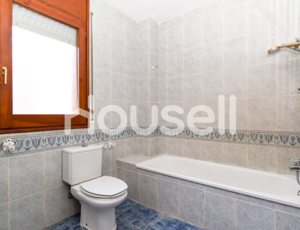 Chalet adosado en venta de 178 m² Calle Conseller Comorera, 25200 Cervera (Lleida)