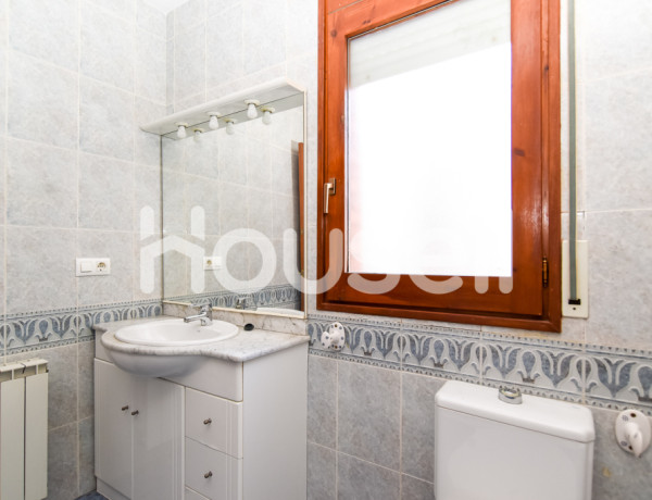 Chalet adosado en venta de 178 m² Calle Conseller Comorera, 25200 Cervera (Lleida)