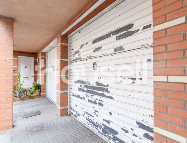 Chalet adosado en venta de 178 m² Calle Conseller Comorera, 25200 Cervera (Lleida)