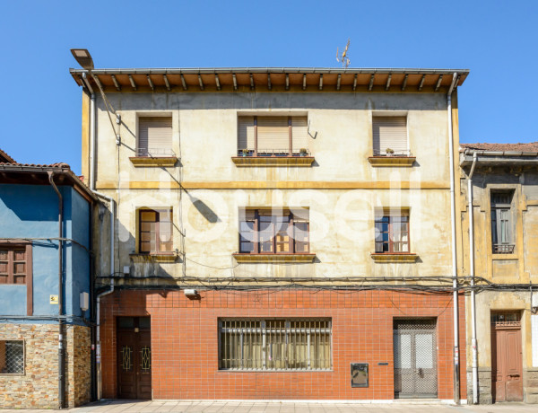 House-Villa For sell in Sama De Langreo in Asturias 