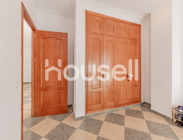 House-Villa For sell in Dos Hermanas in Sevilla 