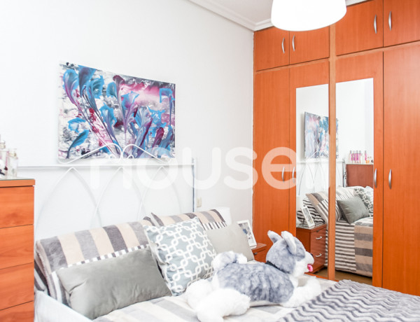 Piso de 93 m² en Calle Bernardo Dorado, 37008 Salamanca