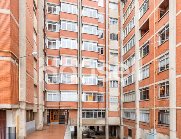 Piso en venta de 106 m² Calle Mariano Andrés, 24008 León