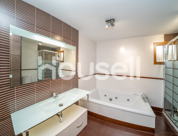 House-Villa For sell in Rincon De La Victoria in Málaga 