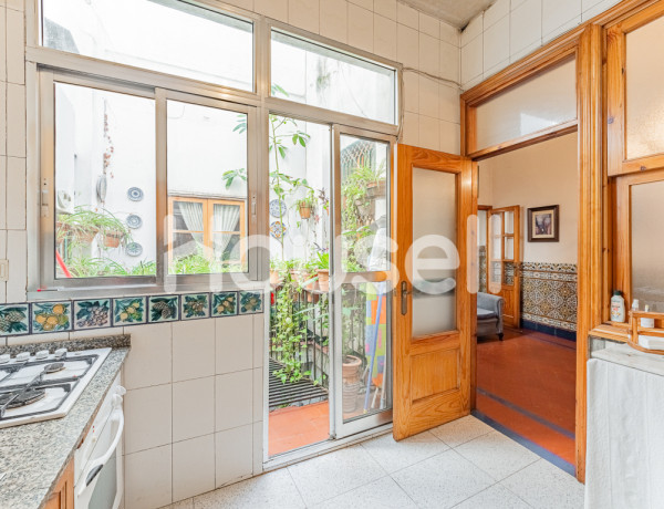 Casa en venta de 267 m² Calle Abades, 41004 Sevilla