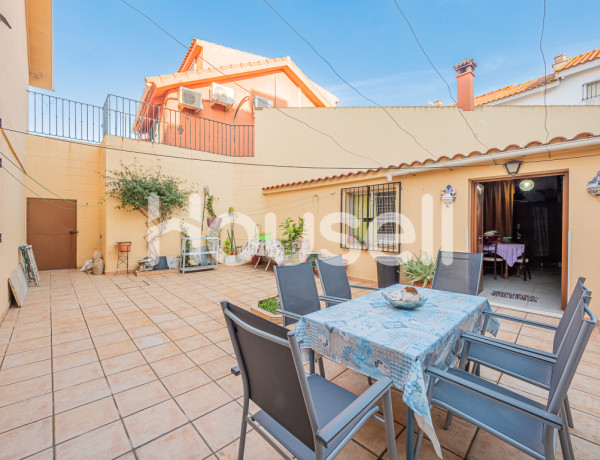 House-Villa For sell in Dos Hermanas in Sevilla 