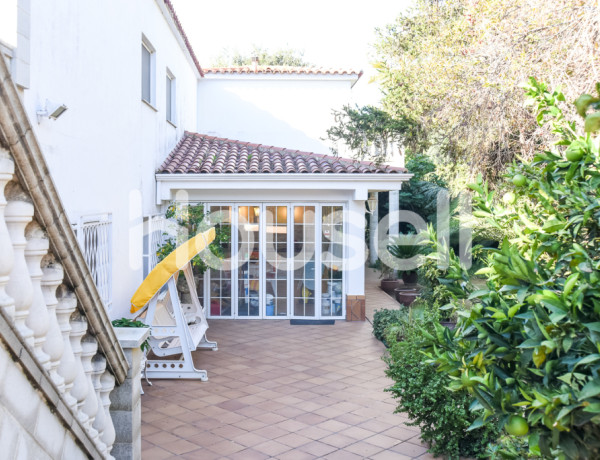 Chalet en venta de 654 m² Calle Santa Susanna, 08397 Pineda de Mar (Barcelona)