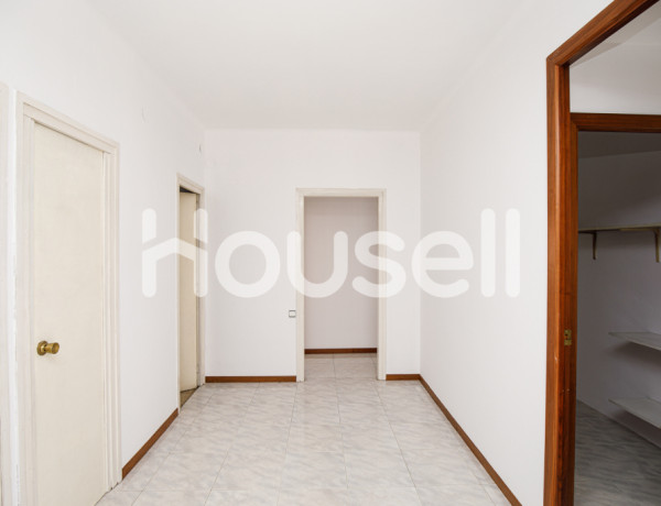 Flat For sell in Sant Joan De Les Abadesses in Girona 