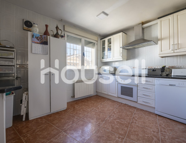 House-Villa For sell in Pozuelo De Alarcón in Madrid 