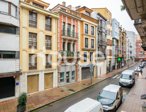 Piso en venta de 112 m² Calle de La Muralla, 33401 Avilés (Asturias)