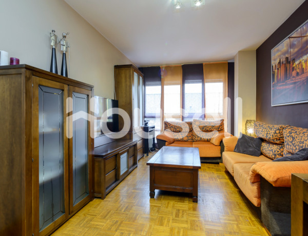 Piso en venta de 73 m² Avenida Pando, 33690 Llanera (Asturias)