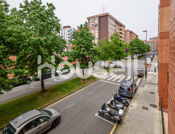 Flat For sell in Gijón in Asturias 