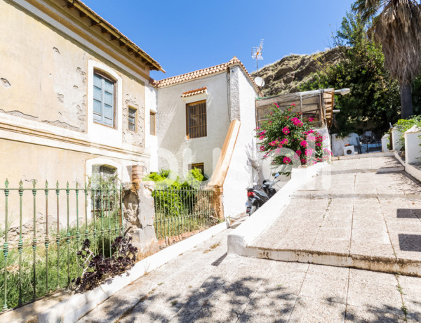 House-Villa For sell in Santa Fe De Mondujar in Almería 