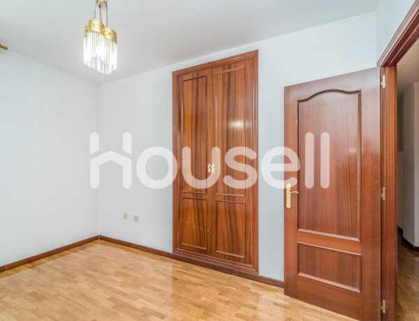 Flat For sell in Laguna De Duero in Valladolid 