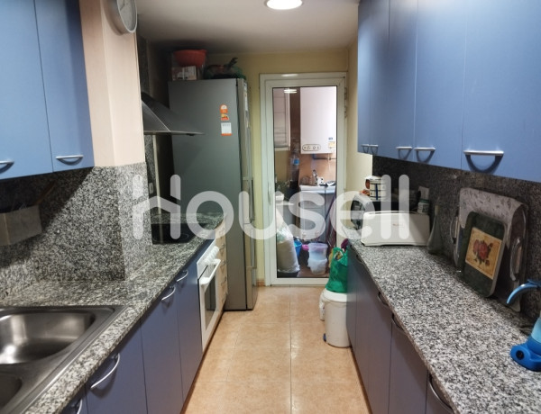 Piso en venta de 81 m² Calle de l'Empordà, 17600 Figueres (Girona)