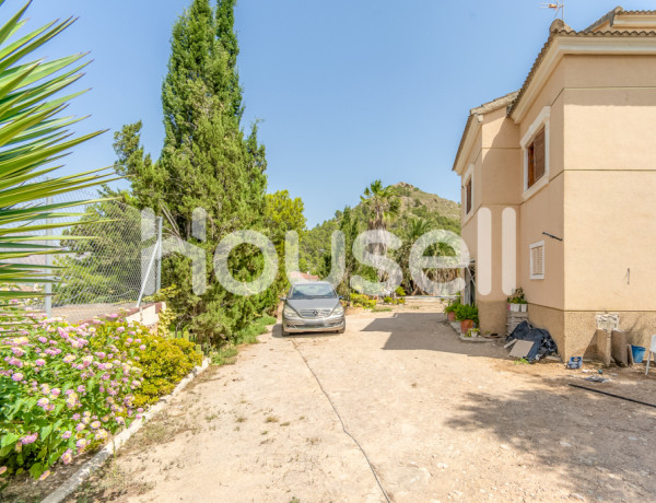 Chalet en venta de 257 m² Calle Lugo, 03313 Orihuela (Alacant)